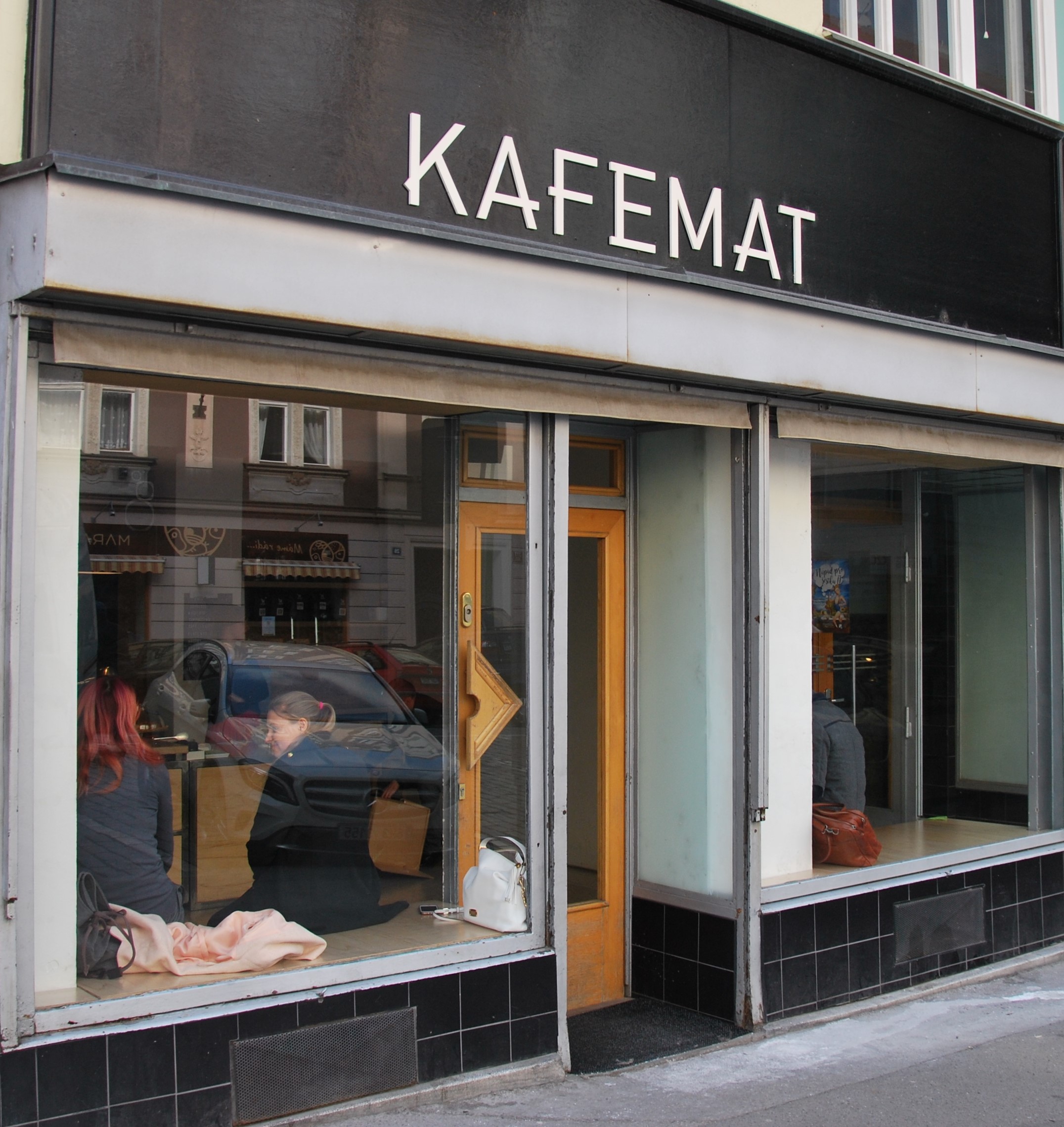 Kafemat-ext-photocredit-Karolina-Wencelová-Nevinný-obchod
